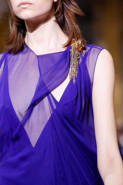 Look 53